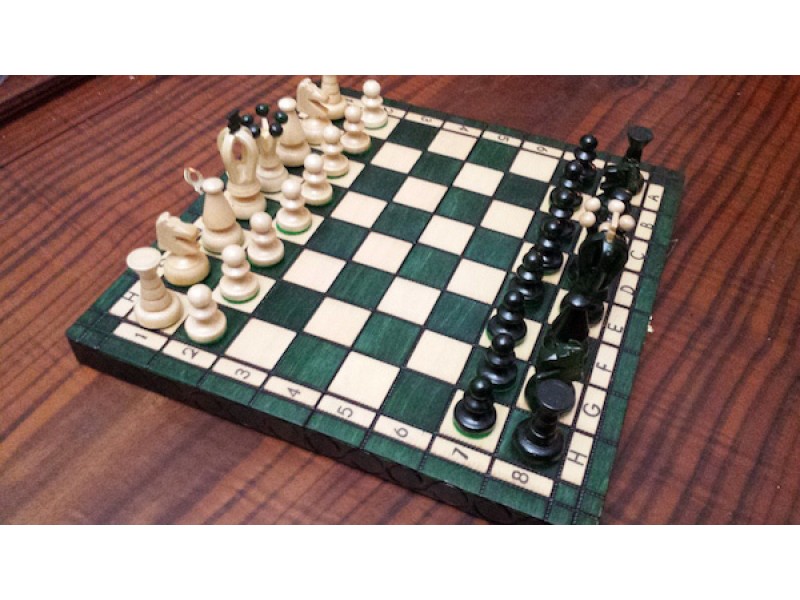 Σκάκι ταξιδίου ξύλινο πράσινο 