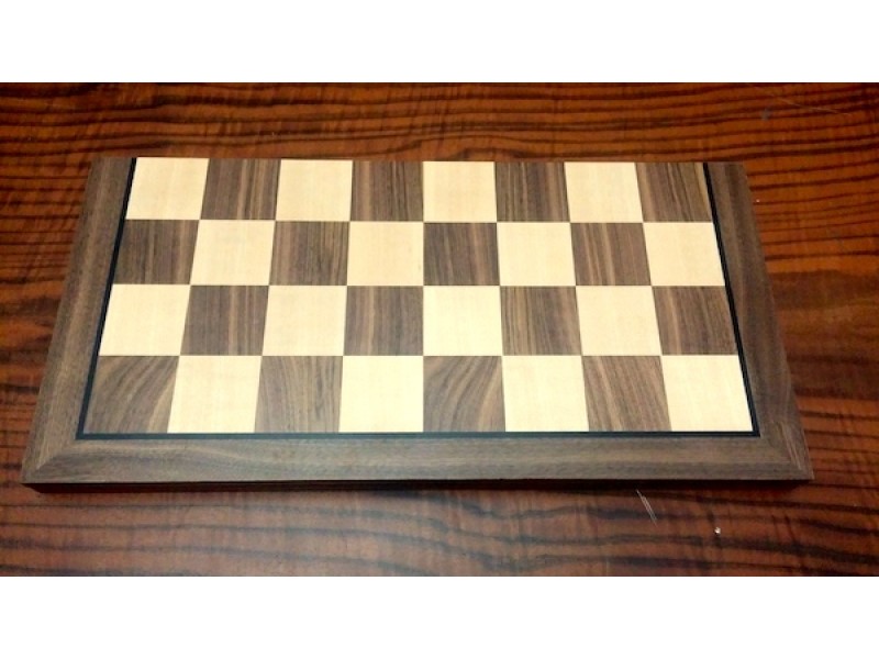 Σκακιέρα σε σπαστή πλακέτα No 2505