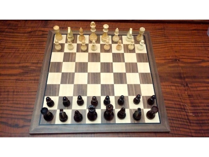 Σκακιέρα σε σπαστή πλακέτα No 2505