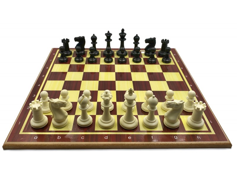 Ξύλινη σκακιέρα 40 Χ 40 εκ. μαζί με ένα σέτ πλαστικά πιόνια novak  7.5 εκ. 