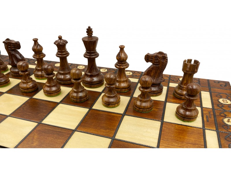 Σκακιέρα ξύλινη Αmbassador 52 Χ 52 εκ. με πιόνια American Staunton με βάρος και ύψος βασιλιά 9.8 εκ,