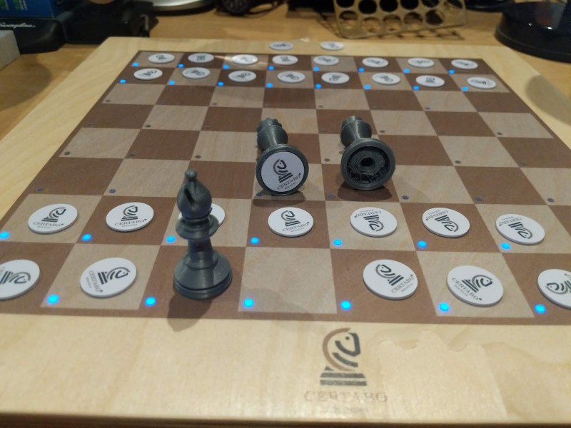 Ηλεκτρονική σκακιέρα Certabo Vittoria  36 X 36 εκ. και διάσταση καρέ 3.5 εκ.