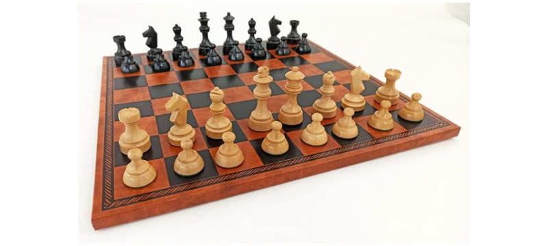 Δερμάτινες σκακιέρες σετ