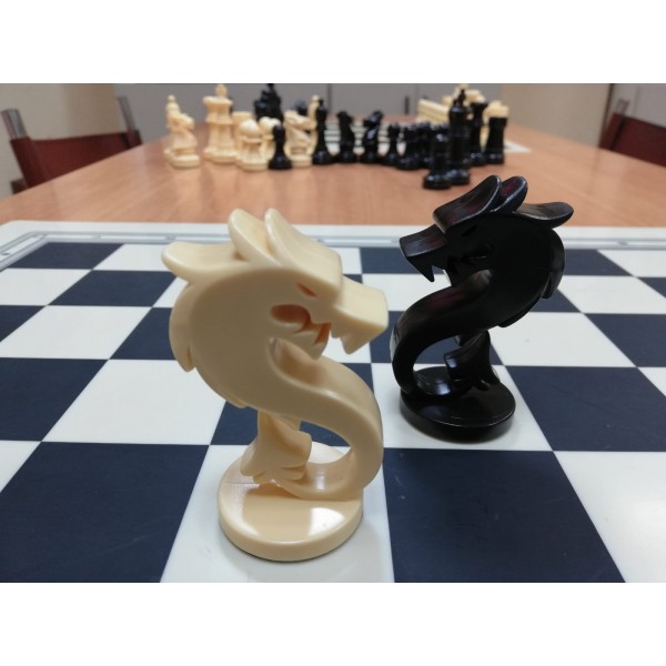 Σκακιστική παραλλαγή - πιόνι Δράκος