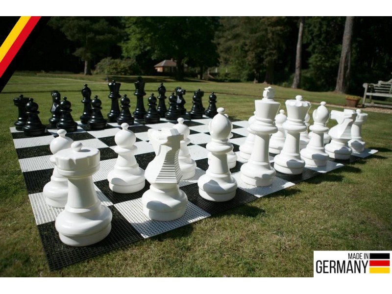 Combo - Γερμανικό ολοκληρωμένο σετ σκάκι κήπου - Πλαστικά πιόνια μέ ύψος Βασιλιά 63 εκ. μαζί με σκληρό δάπεδο 2.80 Χ 2.80 εκ.