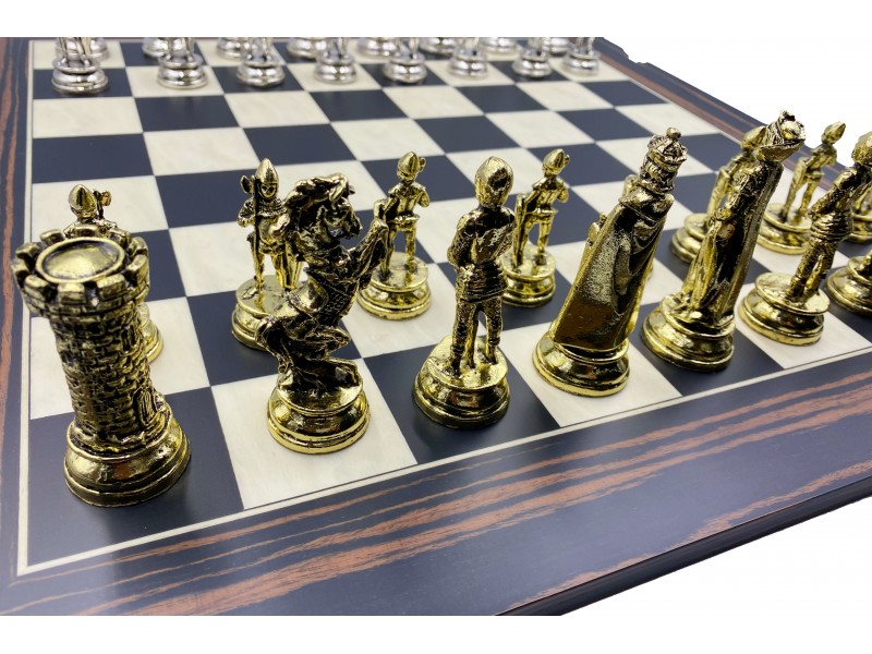Μεταλλικά πιόνια με θέμα Σταυροφορία 9.5 εκ + σκακιέρα έβενος Ferrer 50 X 50 εκ.