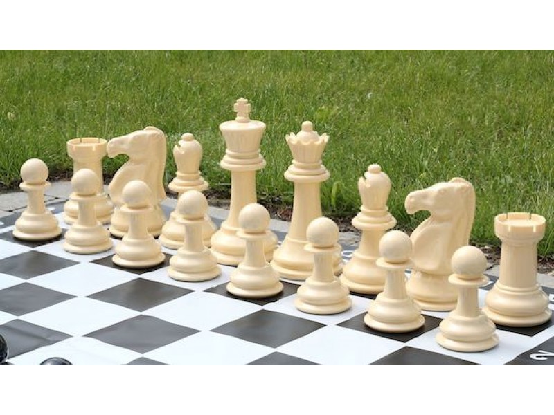 Σκάκι κήπου με  ύψος βασιλιά 20 εκ και πλαστικό δάπεδο  μαζί με πιόνια ντάμας 91 Χ 91 εκ.