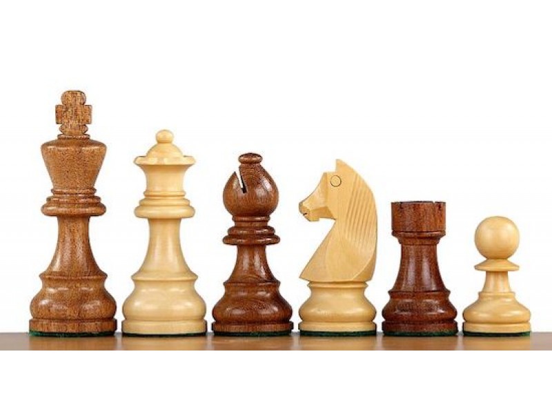 Σκακιέρα ξύλινη 50 Χ 50 εκ. χωρίς συντεταγμένες  & Ξύλινα πιόνια German staunton με ύψος βασιλιά 9.5 εκ. & πουγκί φύλαξης