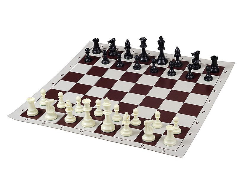 Σκακιέρα βινυλίου καφέ 50 Χ 50 μαζί με πλαστικά πιόνια (με βάρος) και  με ύψος βασιλιά 9.8 εκ.