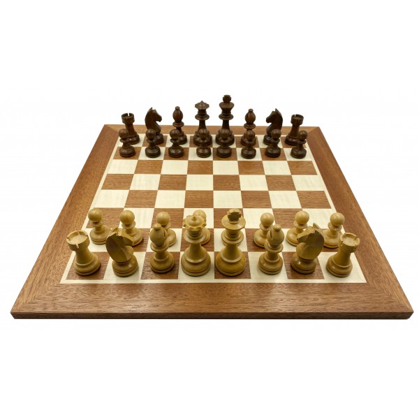Σκακιέρα ξύλινη 41 Χ 41 εκ. & Ξύλινα πιόνια German staunton  με ύψος βασιλιά 8 εκ. & πουγκί φύλαξης