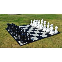 Combo - Ολοκληρωμένο σετ σκάκι κήπου - Πλαστικά πιόνια μέ ύψος Βασιλιά 63 εκ. μαζί με μαλακό δάπεδο 2.60 Χ 2.60 εκ.